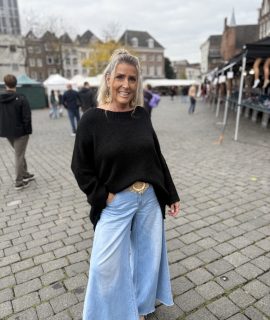 Spijkerbroek flared met franjes aan de onderkant – Marsha