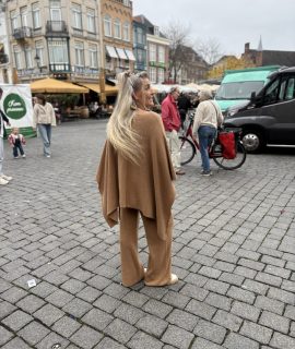 Broek Camel Cashmire rechte pijpen en elastische band – Cassy