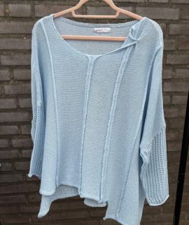 Boho Sweater licht blauw – Atalya