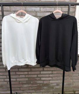 Sweatshirt wit met Capuchon – Boet