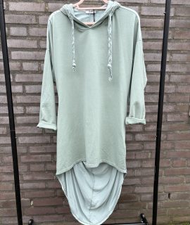 Sweatshirt groen, aan de achterkant glanzend geplooid – Ibby