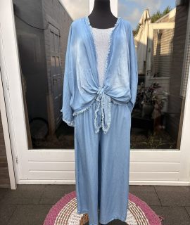 Spijkerlook Knoopvest Licht Blauw – Brit