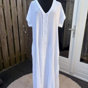 Lange jurk met V-Hals en mouwtjes – Lovelys