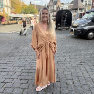 Jumpsuits in verschillende kleuren met verstelbare bandjes – Sisi