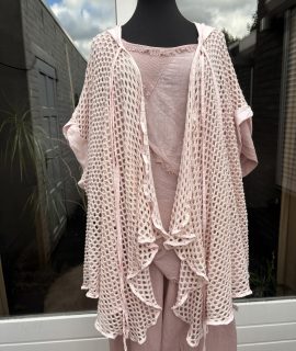 Bohemian vest oversized met capuchon en speelse touwtjes in verschillende kleuren  – Babs