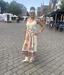 Jurk met print en gouden glitter – Ruby