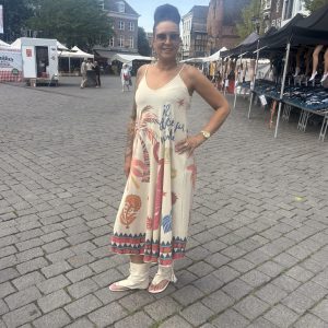 Jurk met print en gouden glitter – Ruby