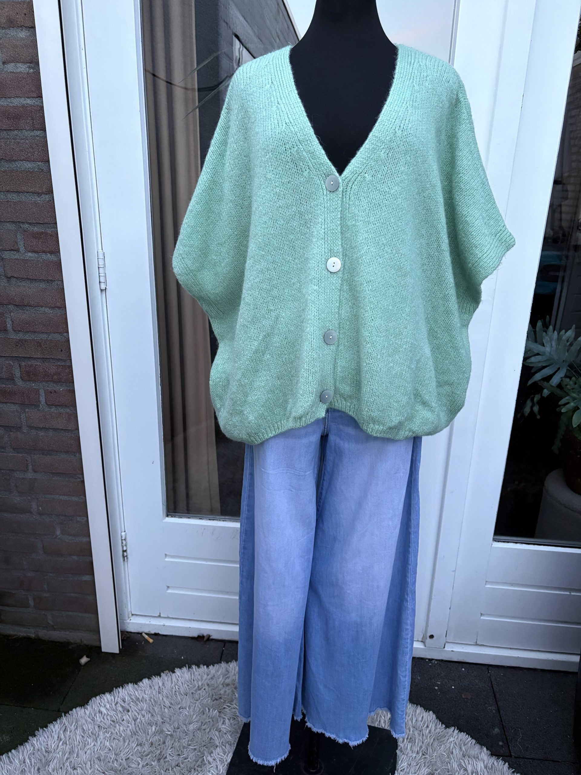 Vest oversized in 12 kleuren verschillende kleuren, Elastische Onderkant – Pip - Afbeelding 16