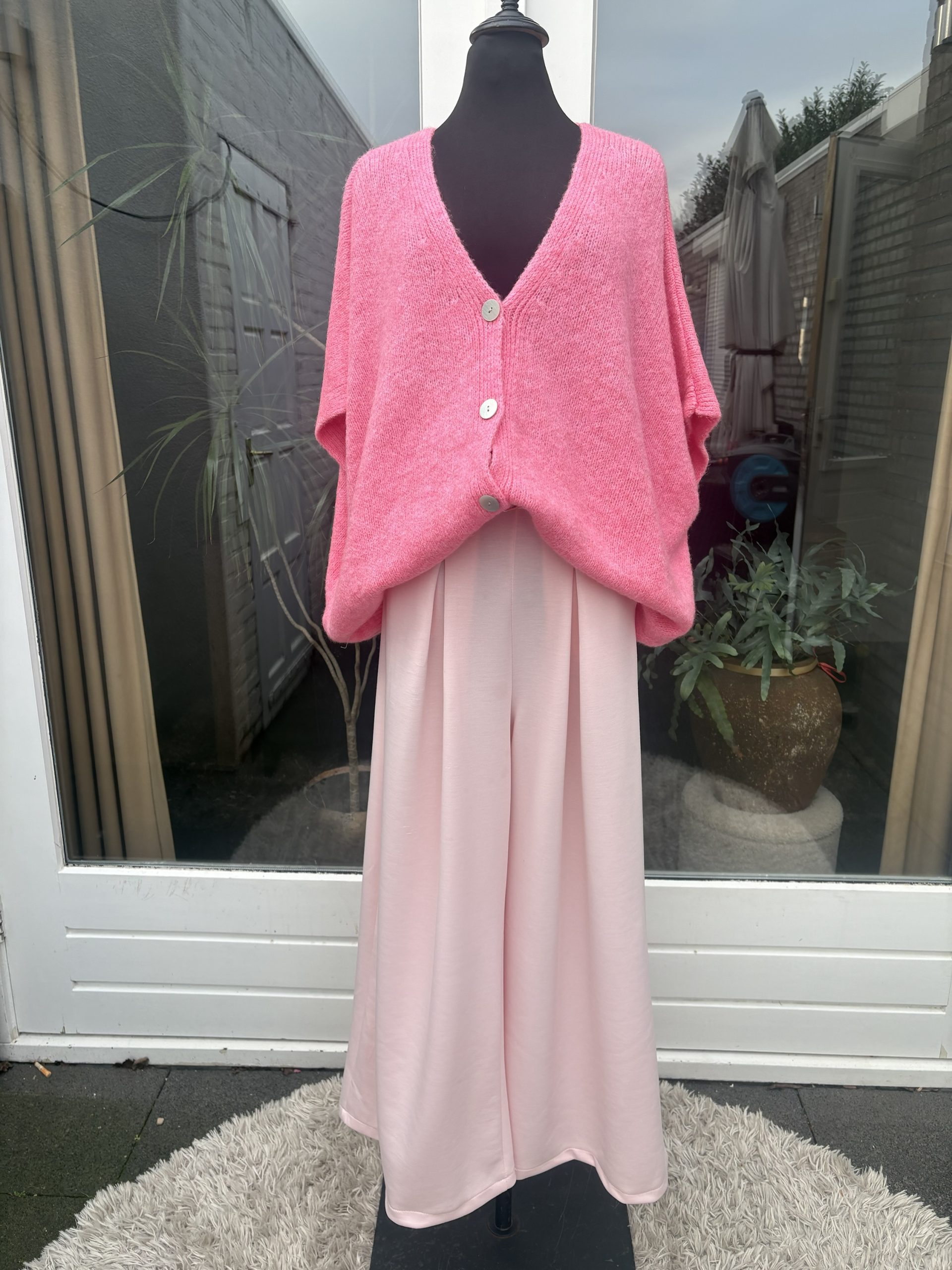 Vest oversized in 12 kleuren verschillende kleuren, Elastische Onderkant – Pip - Afbeelding 8