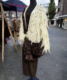 🤍 Gebreid Vest met Franjes Ecru – Livia