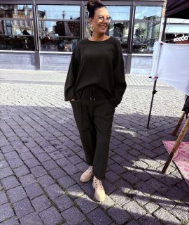 Tweedelige set broek en shirt oversized – Moon