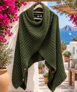 Poncho Trui met knopen aan de mouwen – Bohy