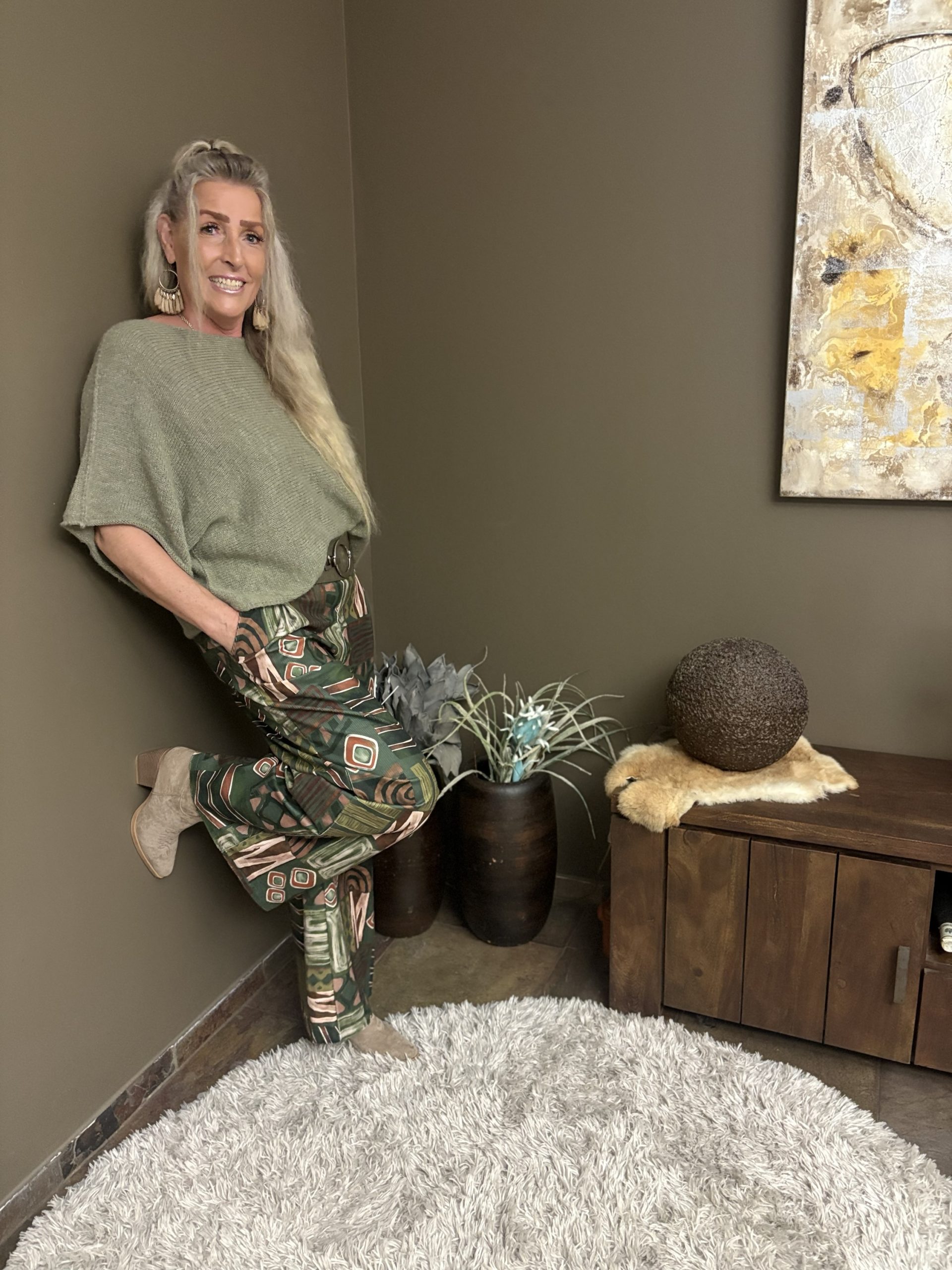 Wijdvallende broek met print en zakken - Greeny - Afbeelding 6