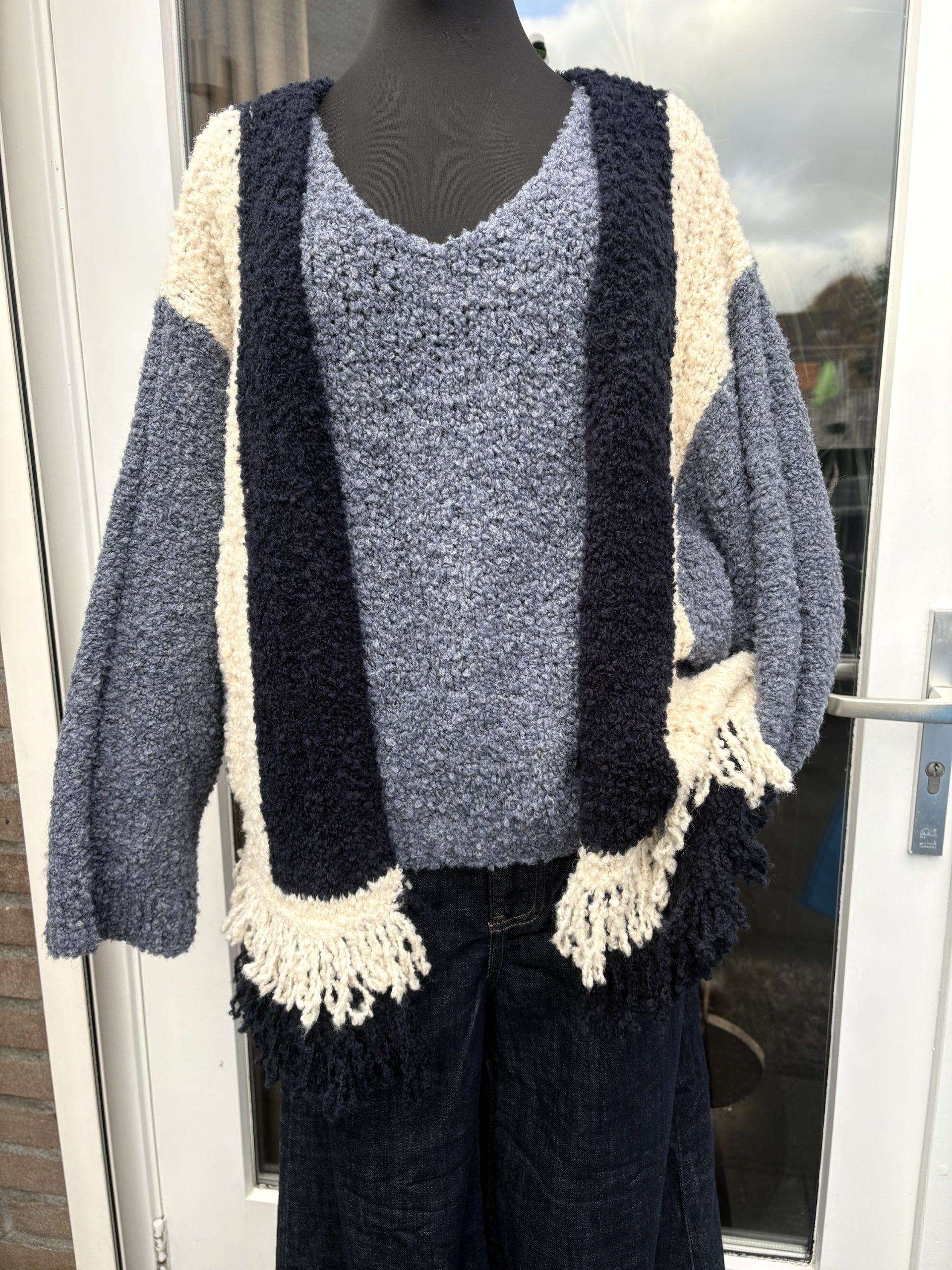 Bouclette Vest zacht vrouwelijk en stijlvol - Vera - Afbeelding 4