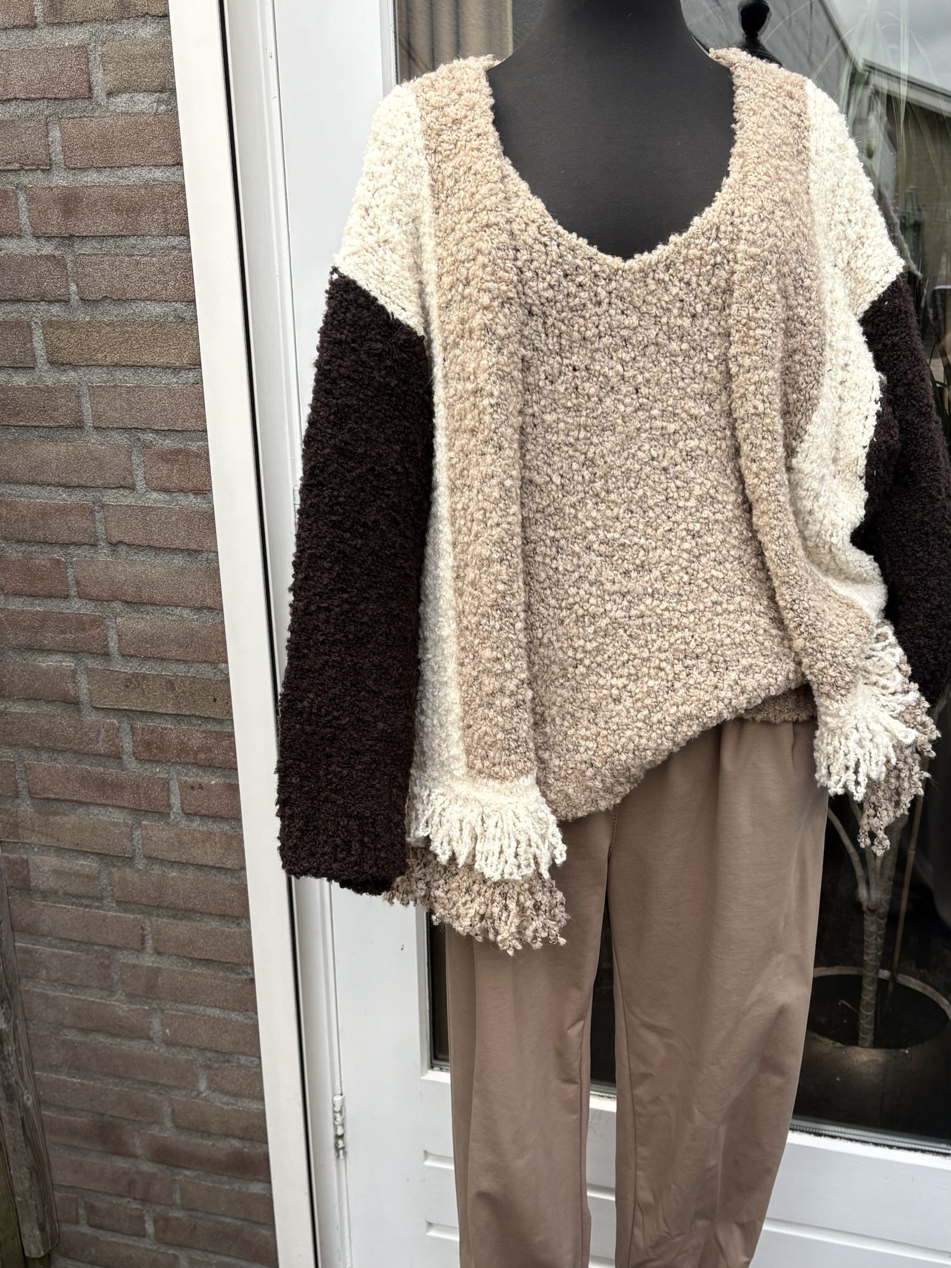 Bouclette Vest zacht vrouwelijk en stijlvol - Vera