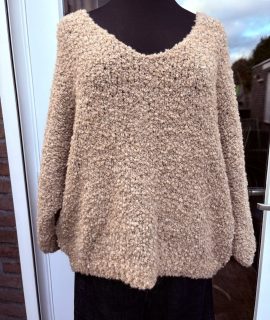 Zachte Bouclette Truien in verschillende kleure – Zaora