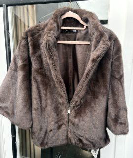 Faux Fur jas driekwart mouw – Fanny