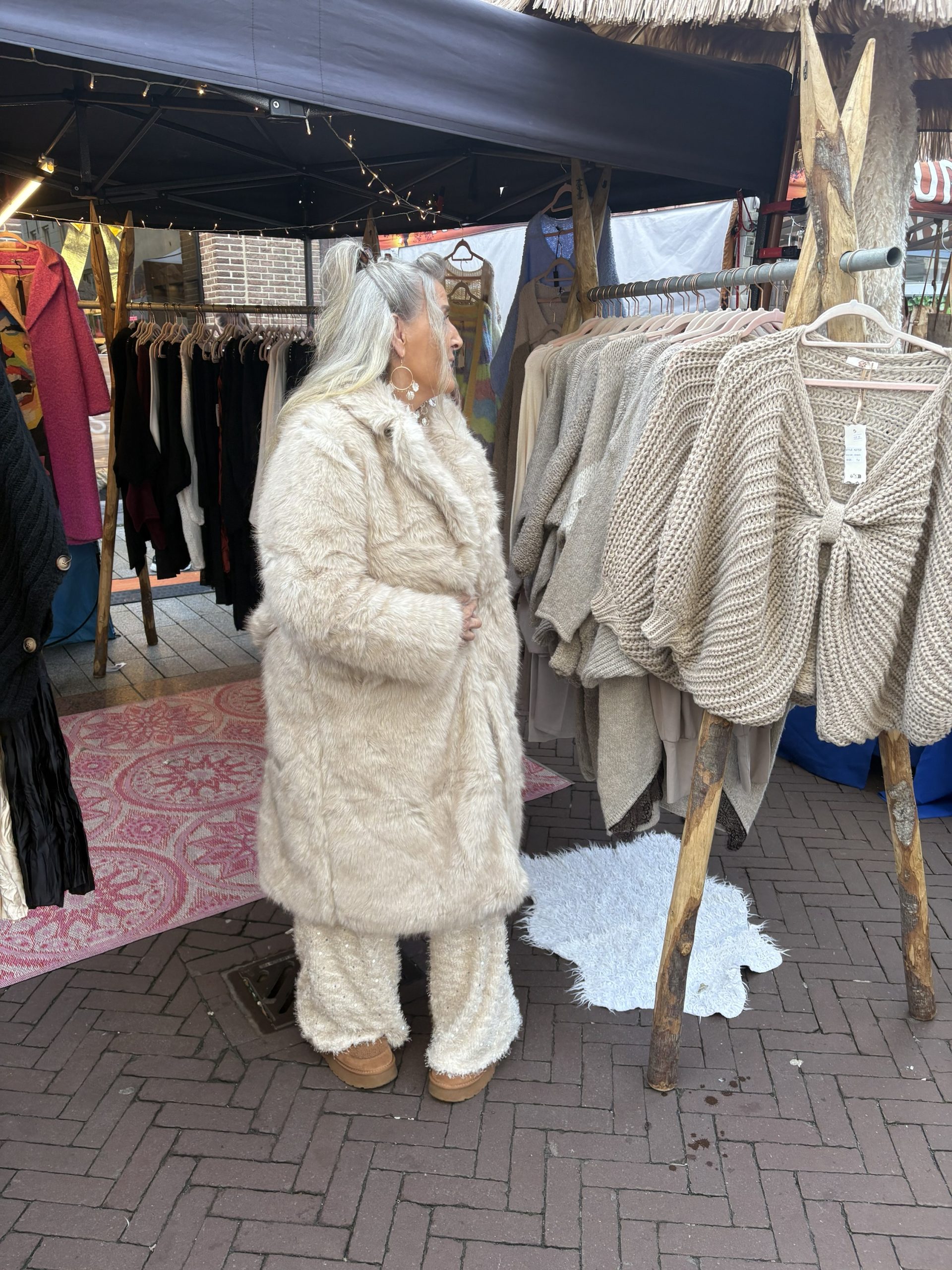 Jas Faux Fur - Fanny Kerstaanbieding - Afbeelding 6