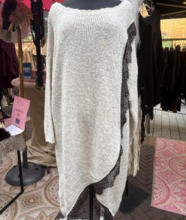 Trui-jurk met kant – Lovely