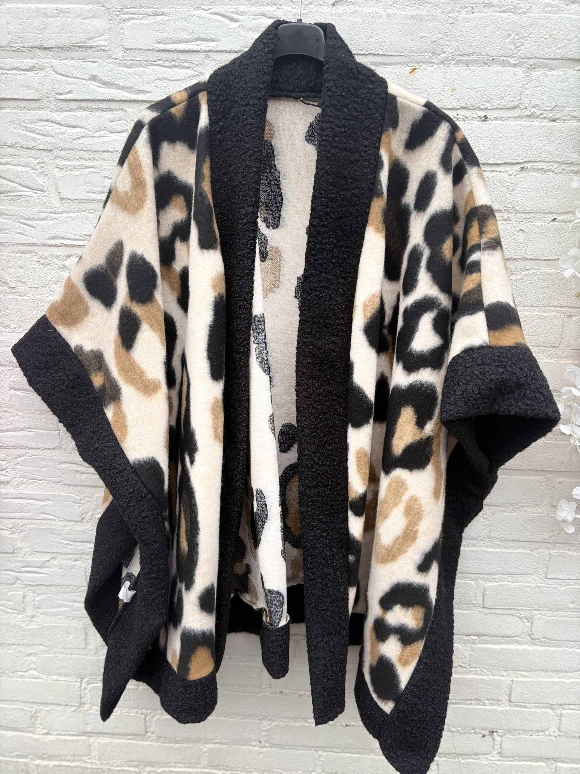 Poncho oversized met mouwen - Suzy - Afbeelding 3