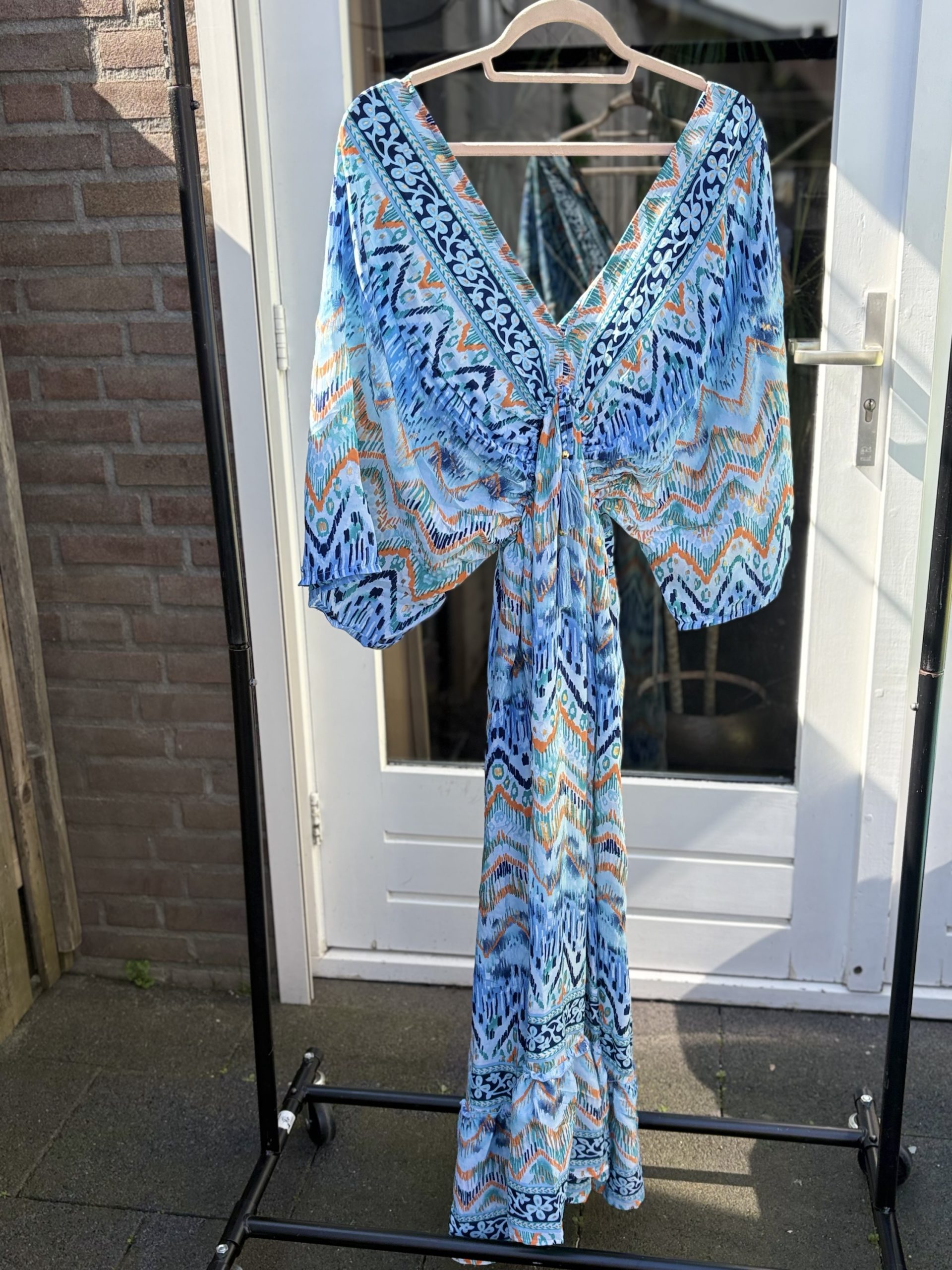 Lange Ibiza Jurk met elastiek onder de borst - beauty - Afbeelding 3