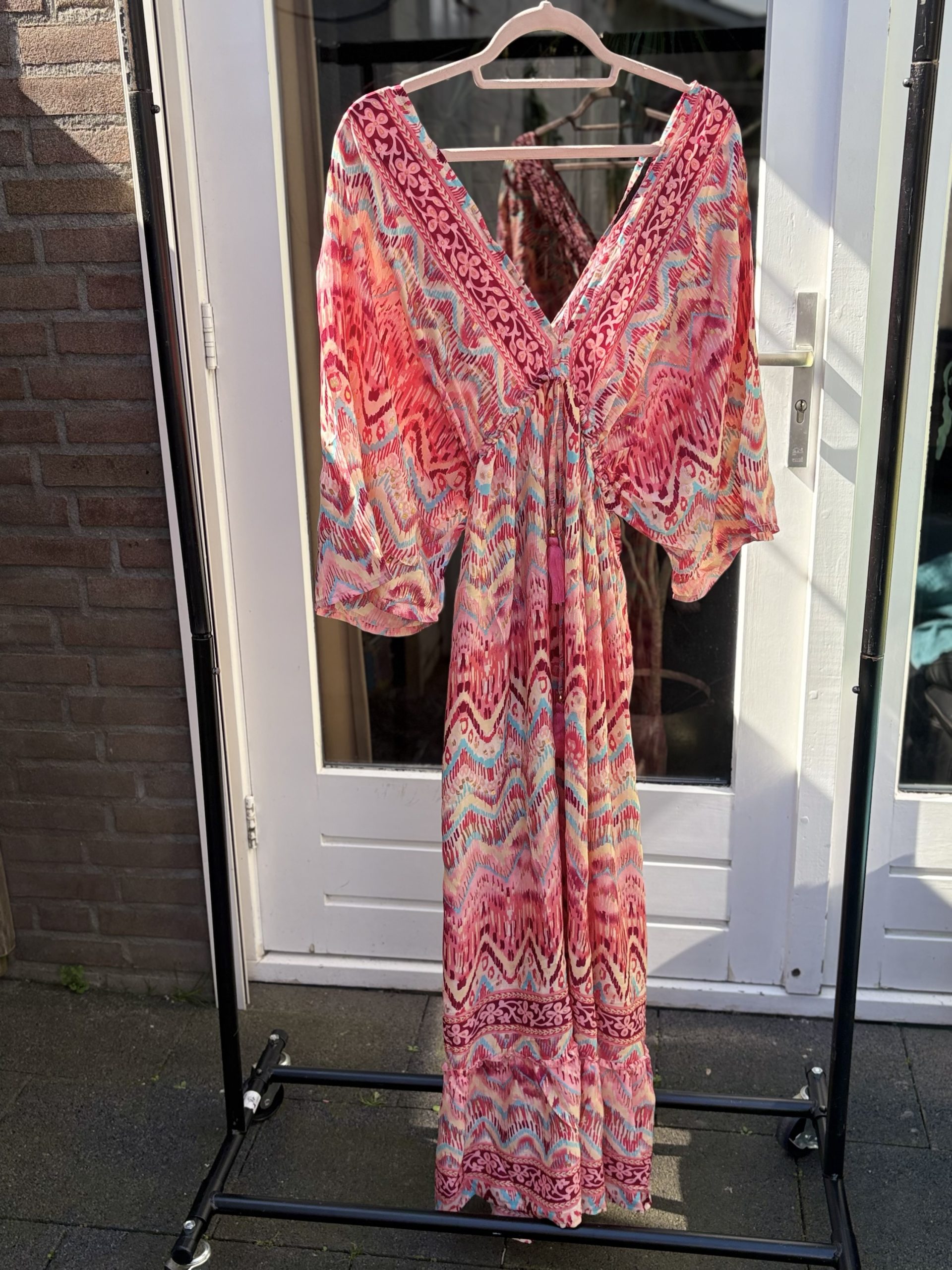 Lange Ibiza Jurk met elastiek onder de borst - beauty - Afbeelding 6